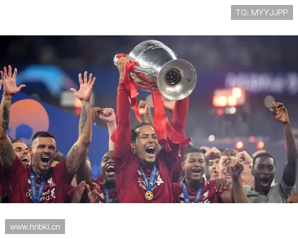 范戴克本赛季英超表现稳健,持续展现顶级中卫竞争力 范戴克本赛季英超表现稳健,持续展现顶级中卫竞争力