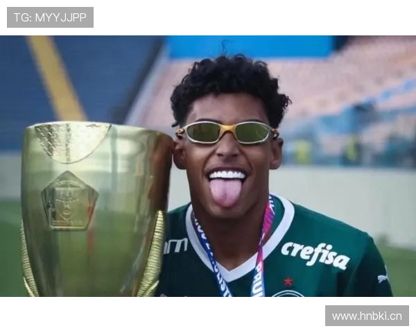 恩德里克爆发赛季解析：帕尔梅拉斯时期的数据表现与战术角色