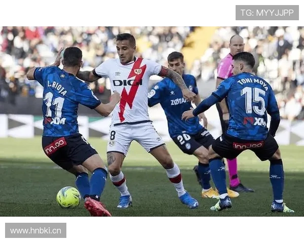 穆西亚拉是否过于个人主义？战术角色与进攻选择分析